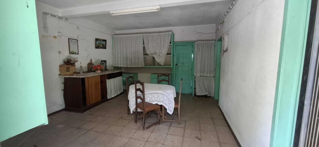 Moradia T5 para Venda em Beco Foto 26
