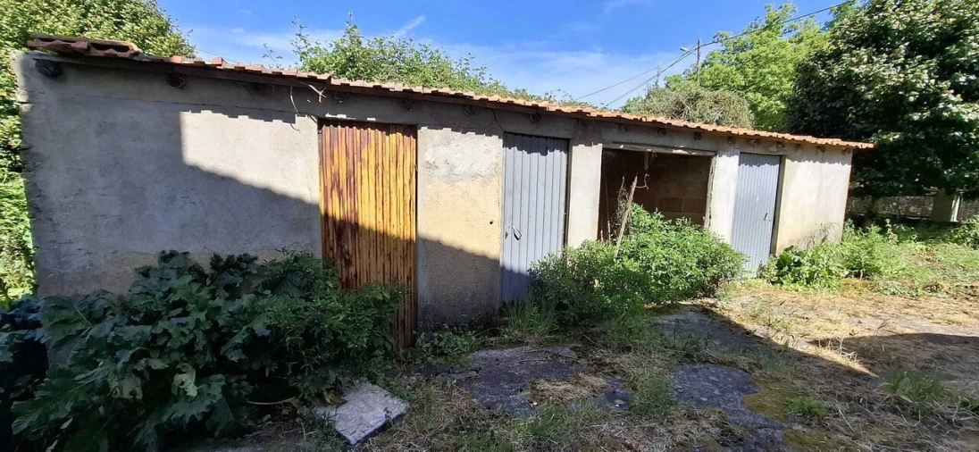 Moradia T5 para Venda em Beco Foto 33