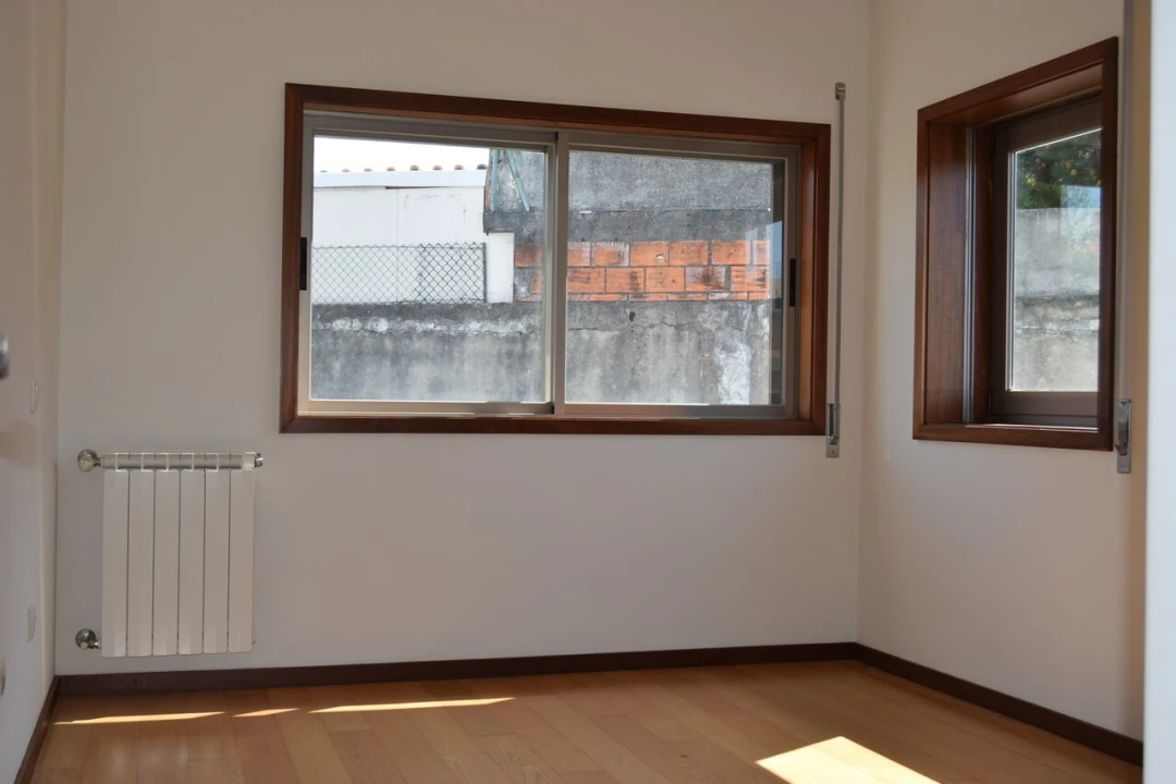 Apartamento T2 para Venda em Grijó e Sermonde Foto 17