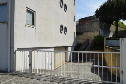 Apartamento T2 para Venda em Grijó e Sermonde