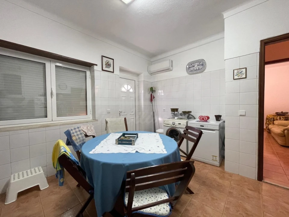 Moradia T5 para Venda em Ermidas-Sado Foto 8