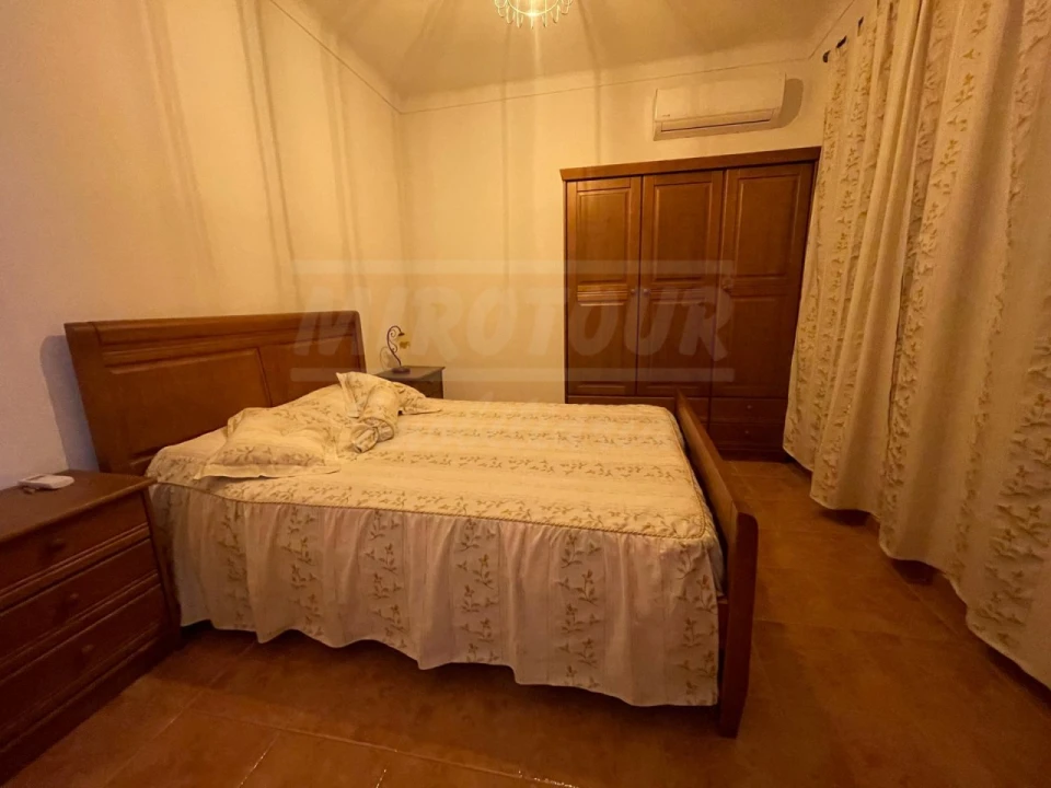 Moradia T5 para Venda em Ermidas-Sado Foto 11