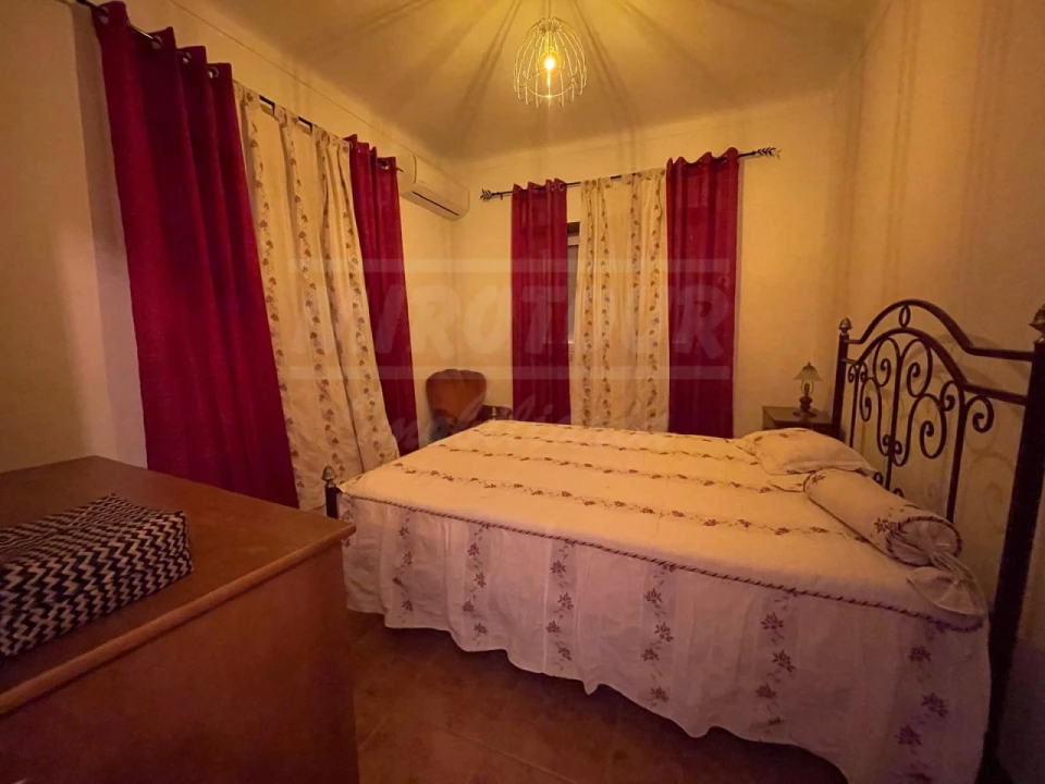 Moradia T5 para Venda em Ermidas-Sado Foto 12