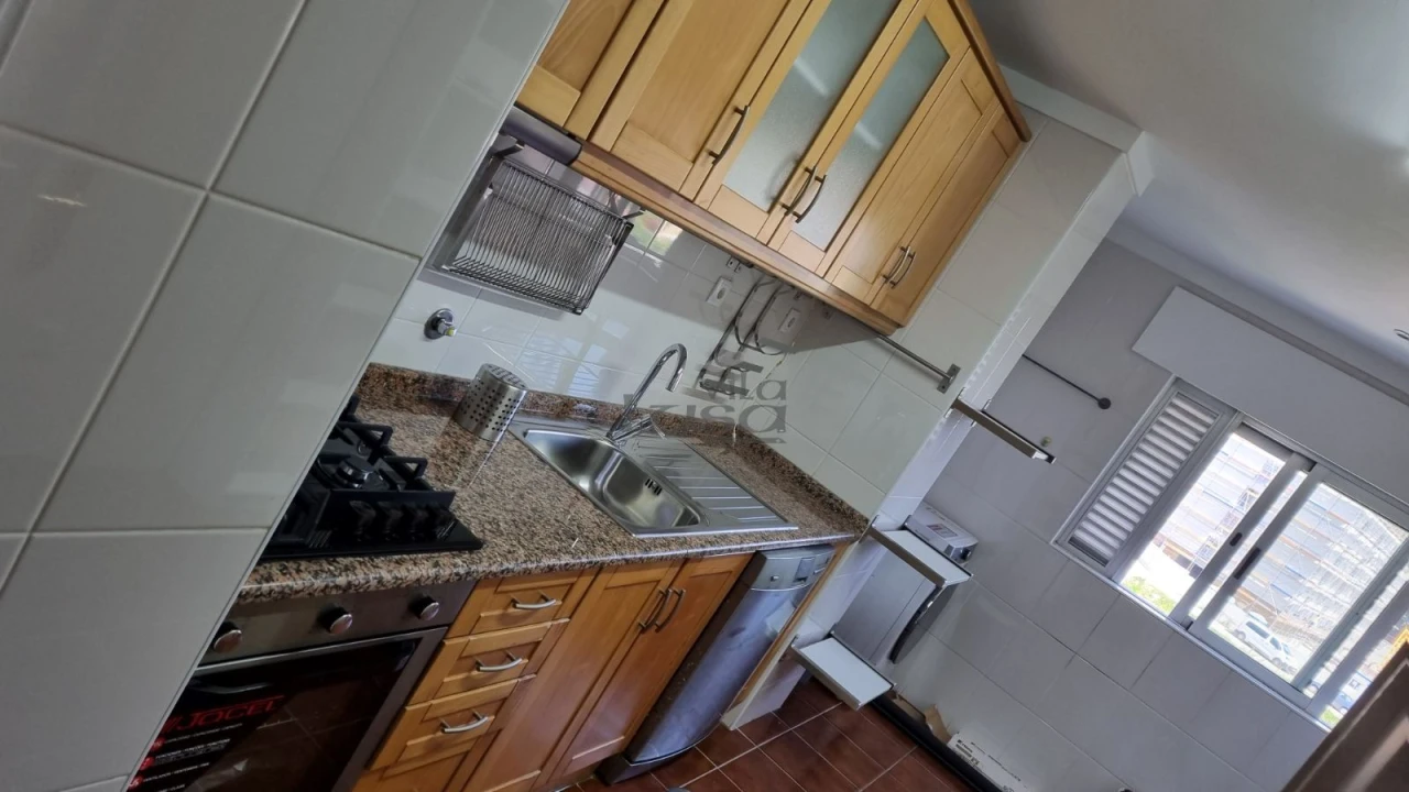 Apartamento T2 para Arrendamento em Bonfim Foto 2
