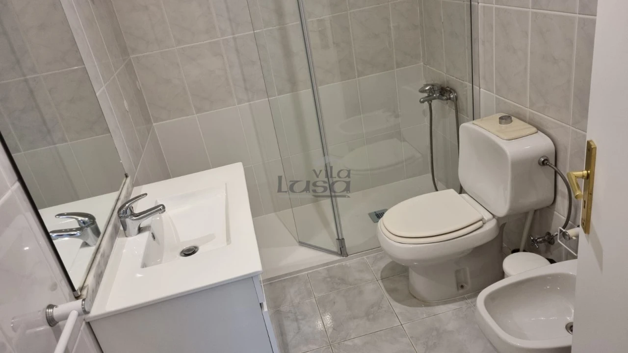 Apartamento T2 para Arrendamento em Bonfim Foto 10
