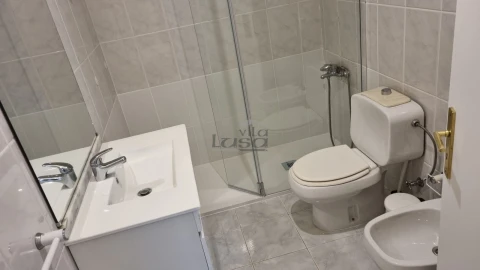 Apartamento T2 para Arrendamento em Bonfim