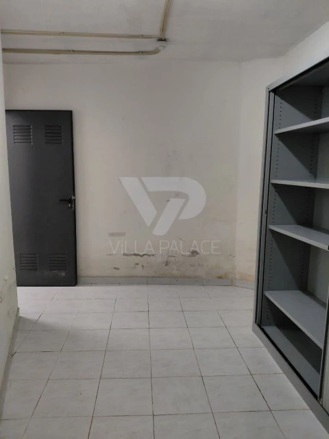 Loja para Venda em Parque das Nações