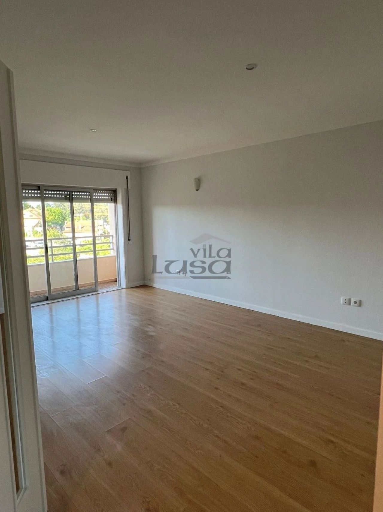 Apartamento T2 para Arrendamento em Bonfim Foto 5