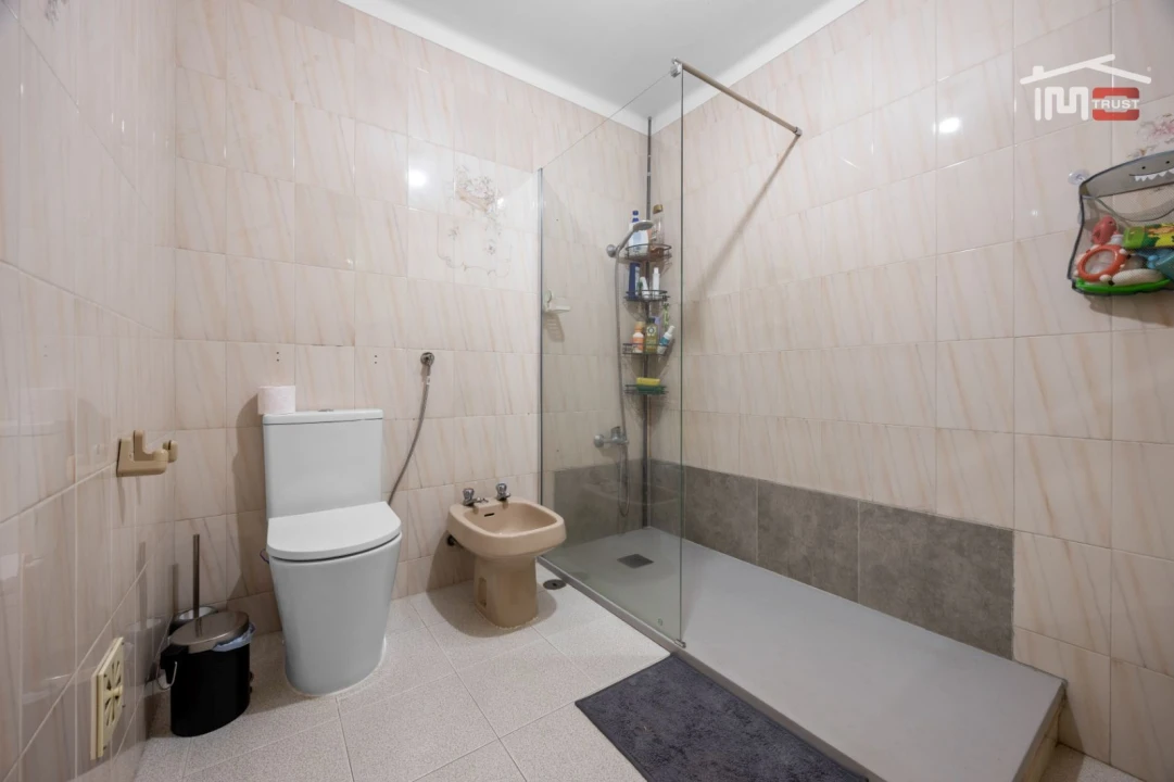 Apartamento T3 para Venda em Montijo e Afonsoeiro Foto 16