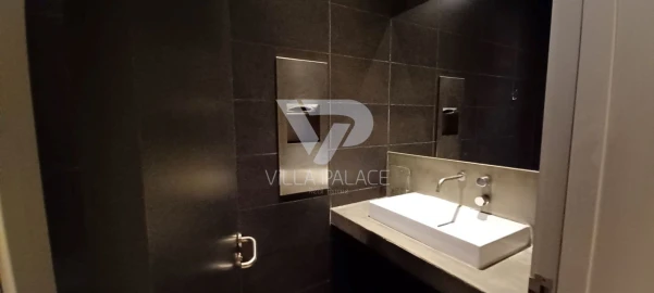 Loja para Venda em Parque das Nações