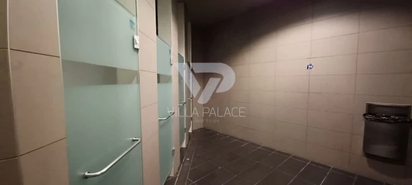 Loja para Venda em Parque das Nações