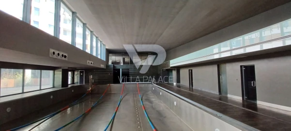 Loja para Venda em Parque das Nações