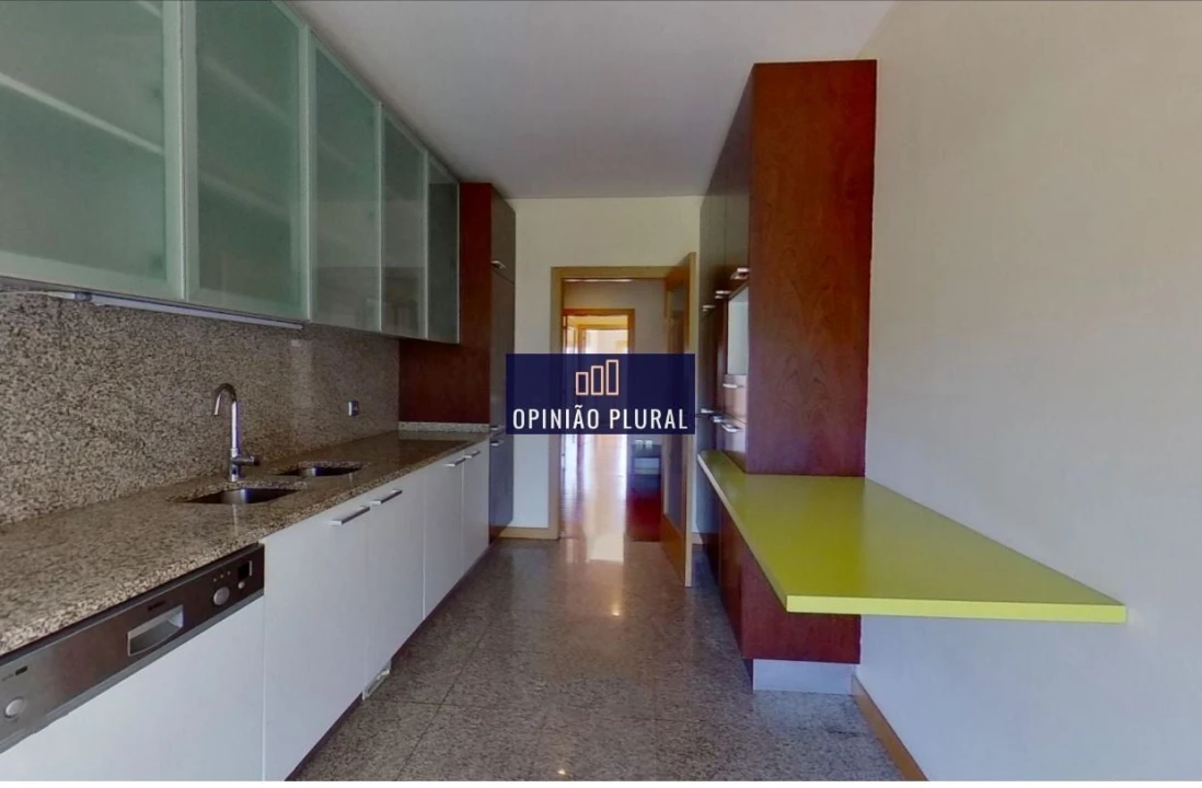 Apartamento T2 para Venda em São Felix da Marinha Foto 8