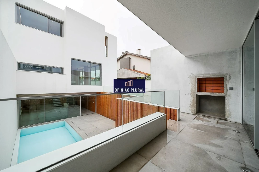 Moradia T4 para Venda em Canidelo Foto 4