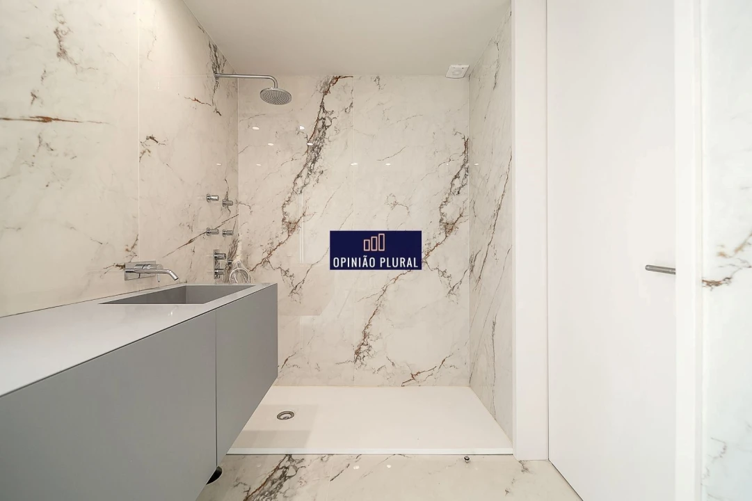 Moradia T4 para Venda em Canidelo Foto 15