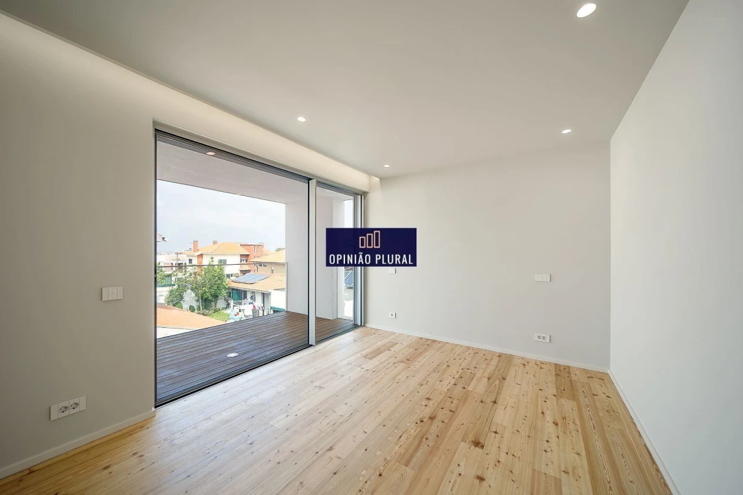 Moradia T4 para Venda em Canidelo Foto 16