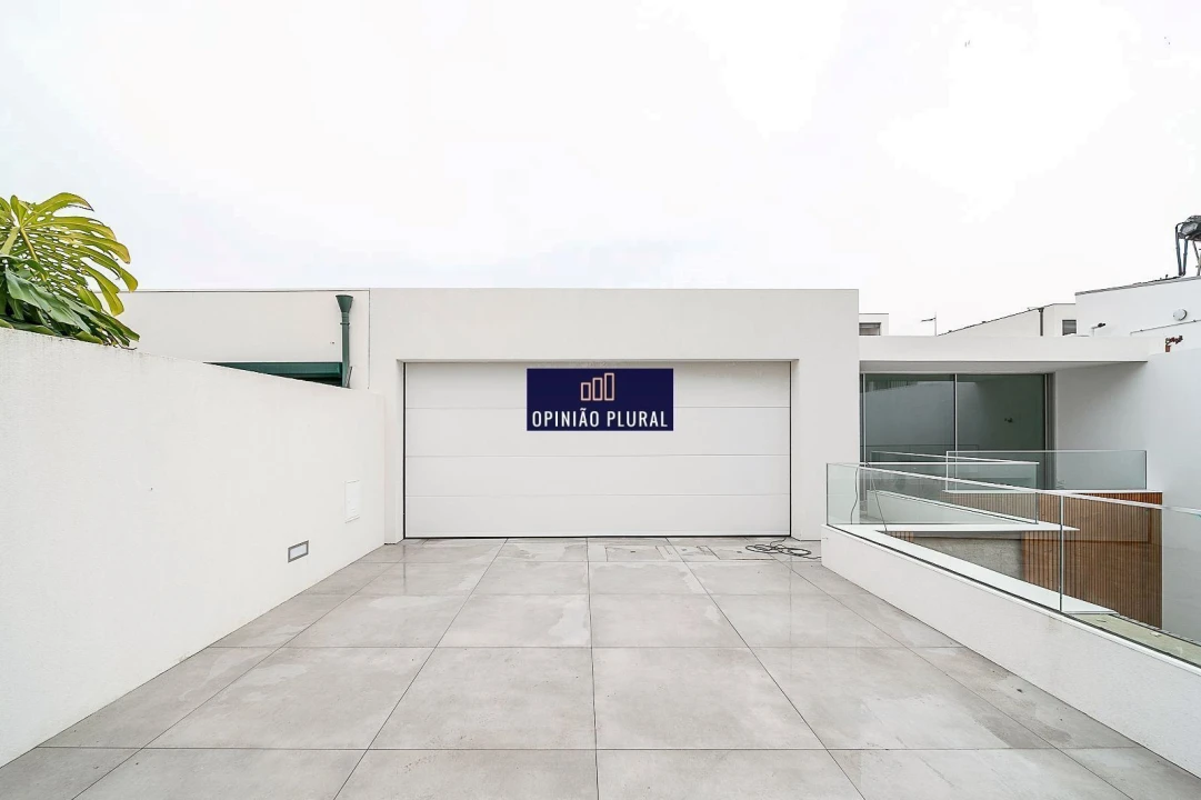 Moradia T4 para Venda em Canidelo Foto 36