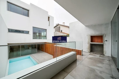 Moradia T4 para Venda em Canidelo