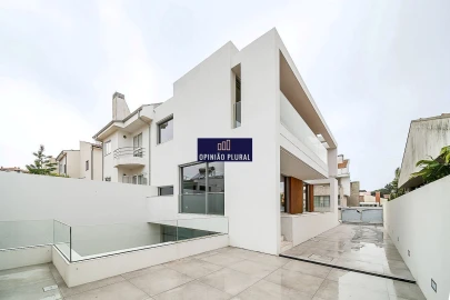 Moradia T4 para Venda em Canidelo