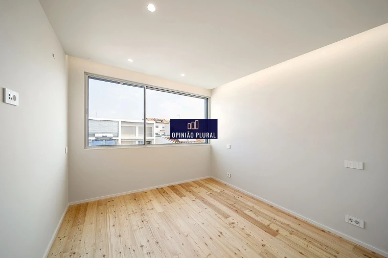 Moradia T4 para Venda em Canidelo Foto 12