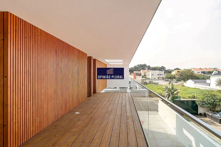 Moradia T4 para Venda em Canidelo Foto 18