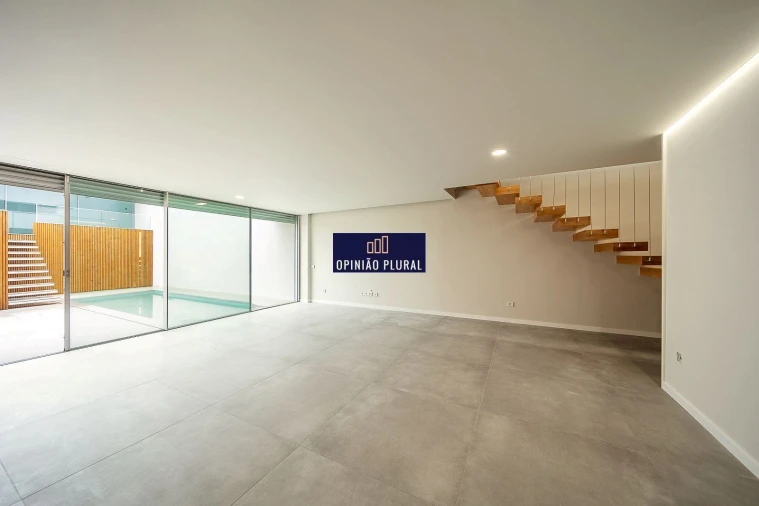 Moradia T4 para Venda em Canidelo Foto 33