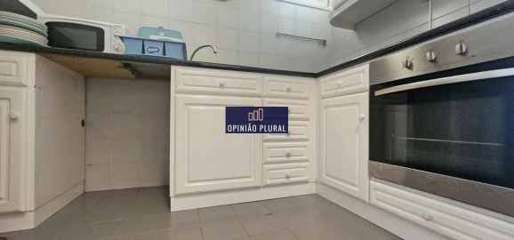 Apartamento T1 para Venda em Santa Marinha e São Pedro da Afurada