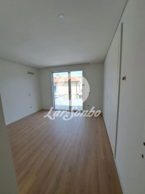 Moradia T4 para Venda em Palmeira