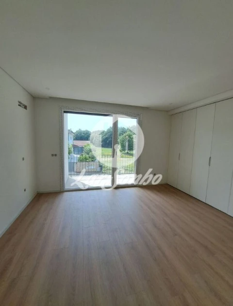 Moradia T4 para Venda em Palmeira