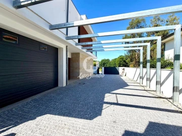 Moradia T4 para Venda em Palmeira