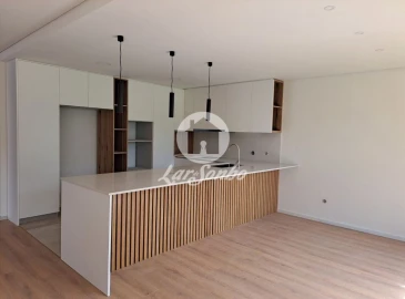 Moradia T4 para Venda em Palmeira