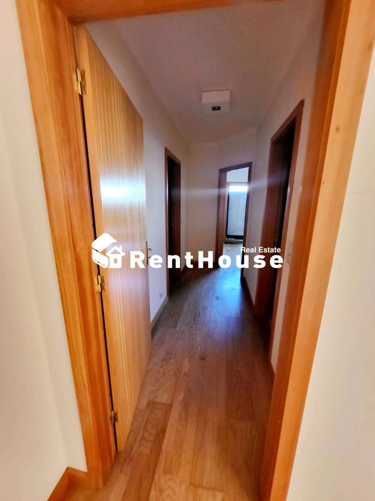 Apartamento T2 para Venda em São Felix da Marinha Foto 5