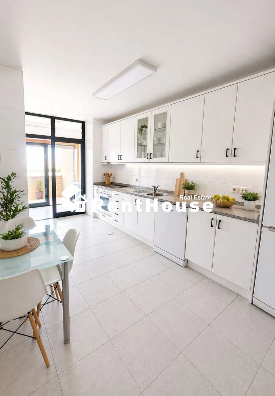 Apartamento T2 para Venda em São Felix da Marinha Foto 8