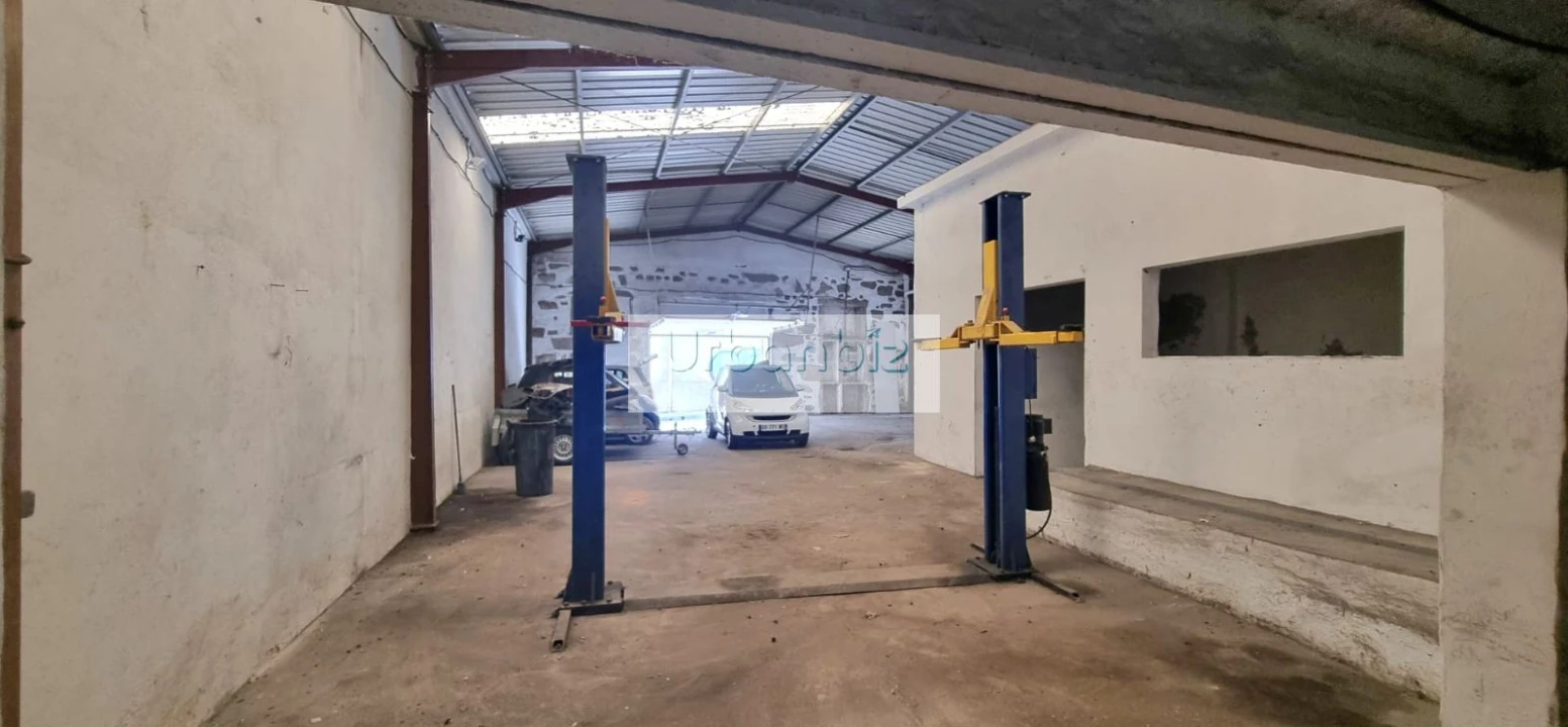 Armazém para Venda em Santa Marinha e São Pedro da Afurada Foto 7