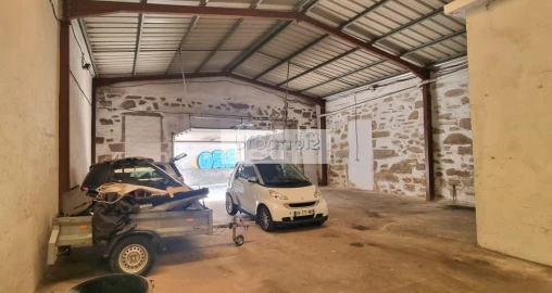 Armazém para Venda em Santa Marinha e São Pedro da Afurada