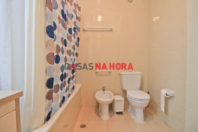 Apartamento T2 para Arrendamento em Milheiros