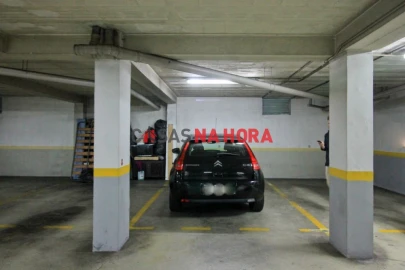 Apartamento T2 para Arrendamento em Milheiros