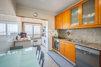 Apartamento T4 para Venda em Ermesinde