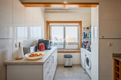 Apartamento T4 para Venda em Ermesinde