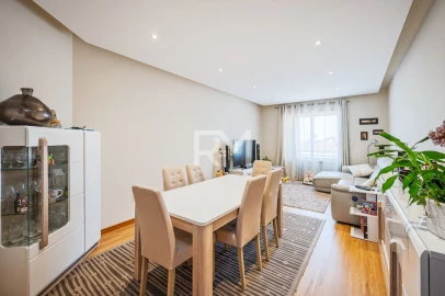 Apartamento T4 para Venda em Ermesinde