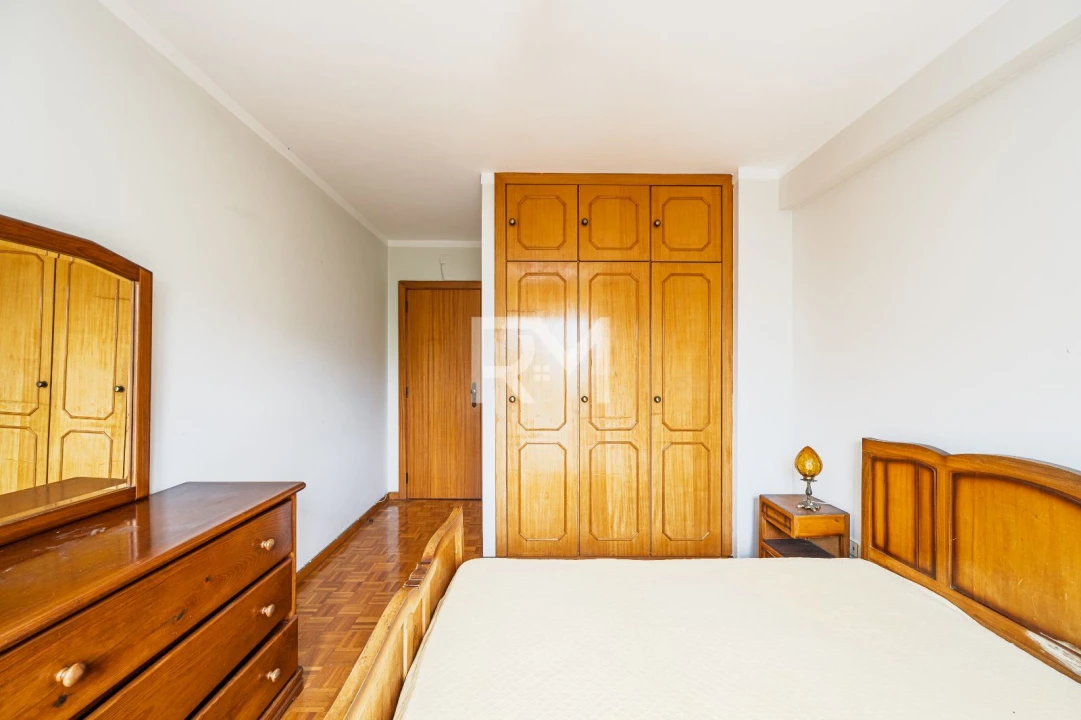 Apartamento T3 para Venda em Ramalde Foto 18