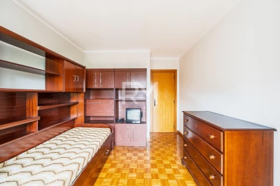 Apartamento T3 para Venda em Ramalde