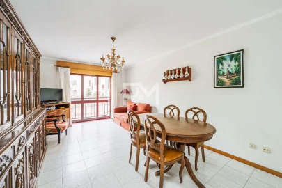 Apartamento T3 para Venda em Ramalde