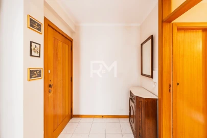 Apartamento T3 para Venda em Ramalde