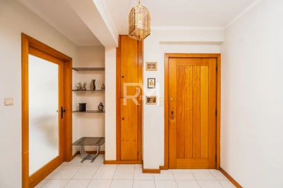 Apartamento T3 para Venda em Ramalde