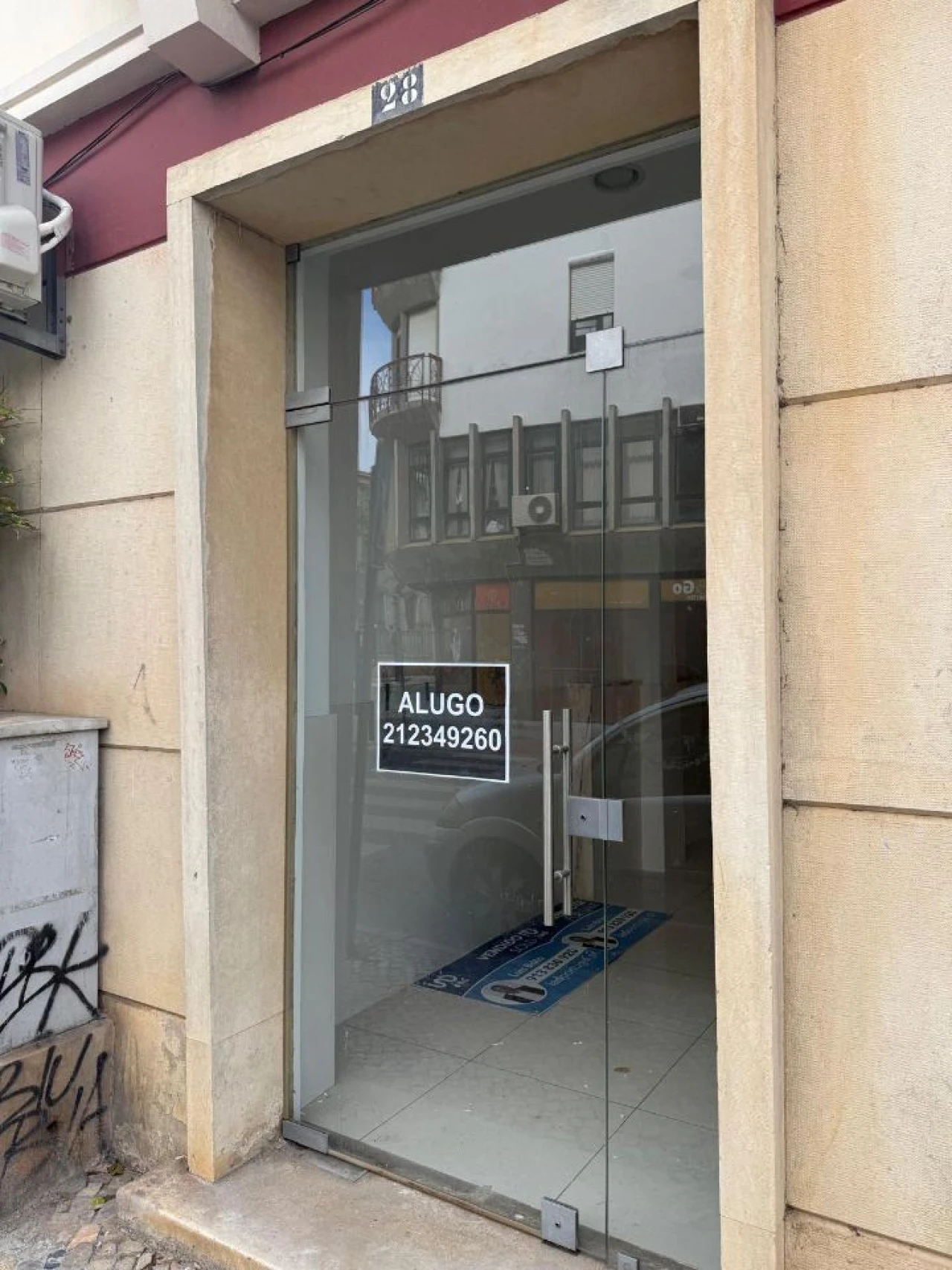 Loja para Arrendamento em Faro (Sé e São Pedro) Foto 2