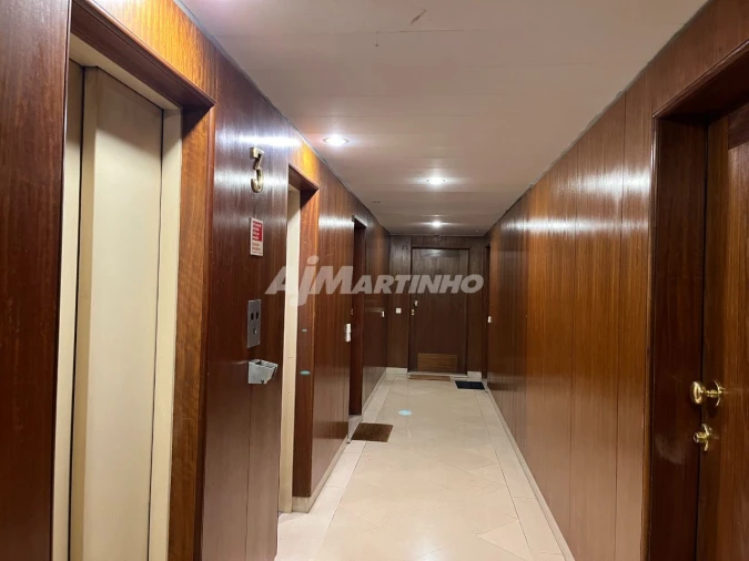 Apartamento T1 para Arrendamento em Ramalde Foto 2