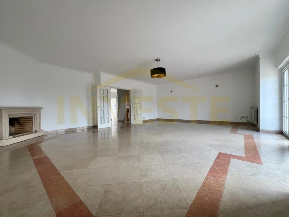 Moradia T3 para Venda em Cascais e Estoril Foto 6