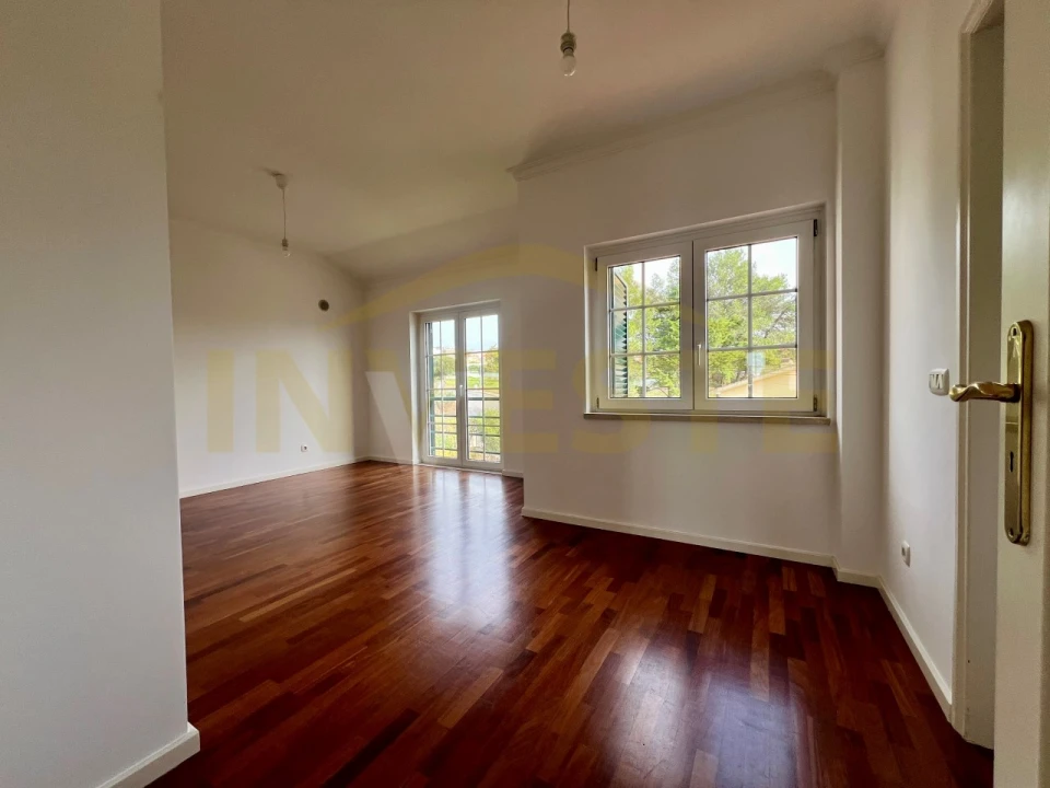 Moradia T3 para Venda em Cascais e Estoril Foto 13