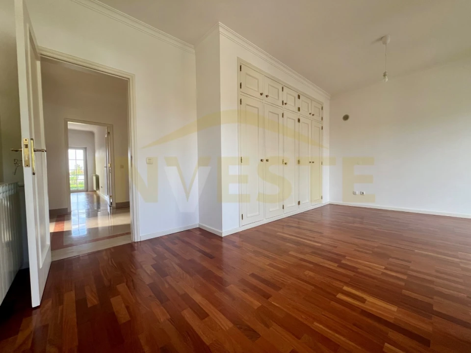 Moradia T3 para Venda em Cascais e Estoril Foto 17